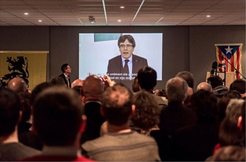 Ayrılıkçı Katalan lider: Bizi yalnız bırakmayın