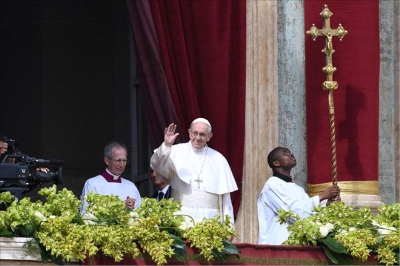 Vatikan yine pedofili skandalıyla sarsıldı 