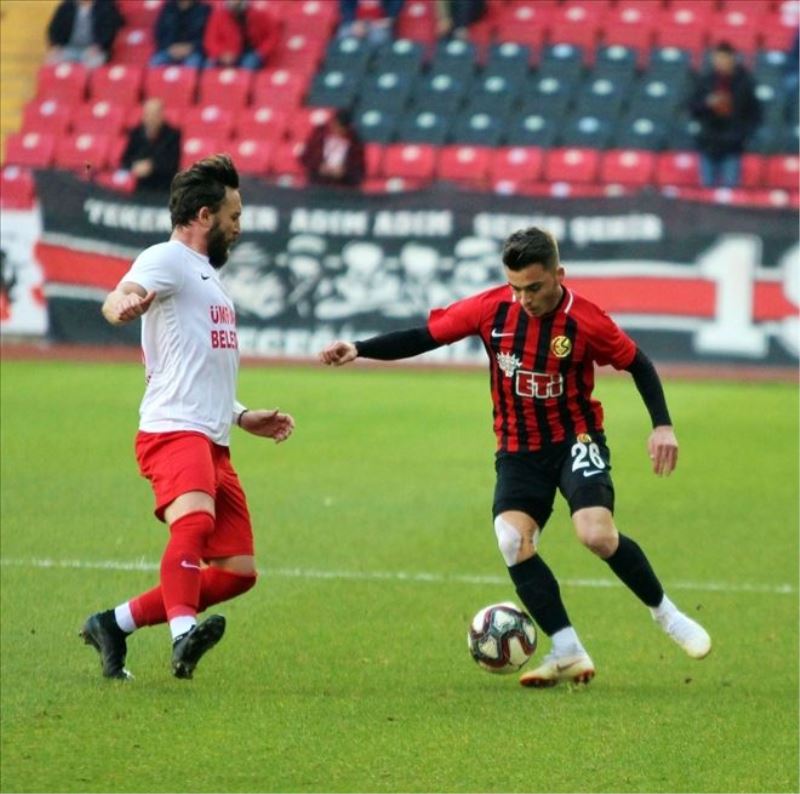 Eskişehir’de 4 gollü beraberlik