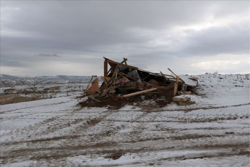 Kapadokya’da kaçak yapı yıkımları devam ediyor 