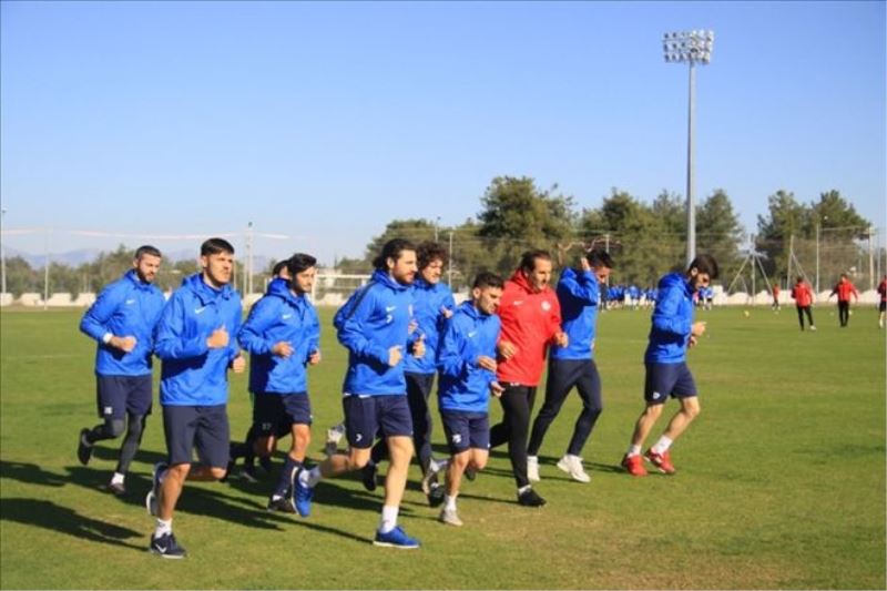  Antalyaspor Fenerbahçe hazırlıklarına başladı 