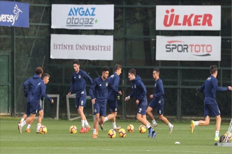  Fenerbahçe’de Antalyaspor maçı hazırlıkları başladı 