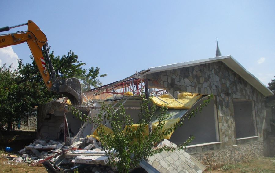 Osmangazi’de ruhsatsız yapıyla mücadeleye devam