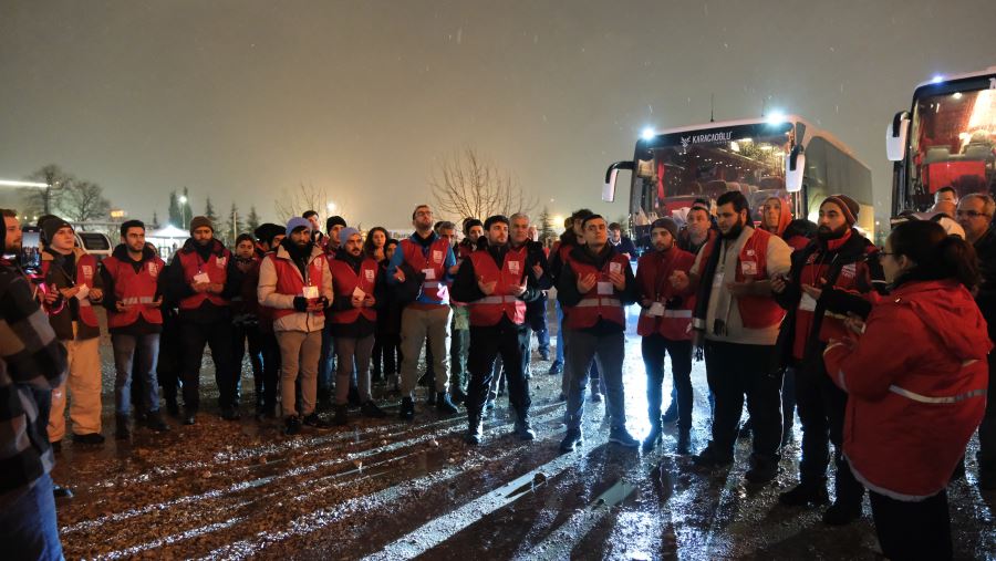 Türk Kızılay Bursa Gönüllüleri Dualarla Uğurlandı 