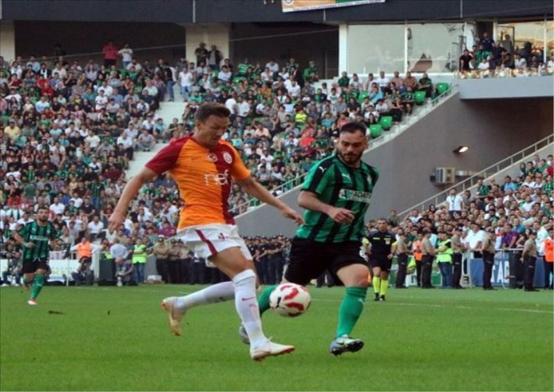 Galatasaray, Sakaryaspor’u mağlup etti