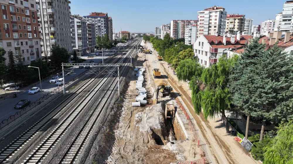 Konya Gar-Lojistik Merkezi arasındaki 17,4 kilometrelik bölümünde çalışmalar sürüyor