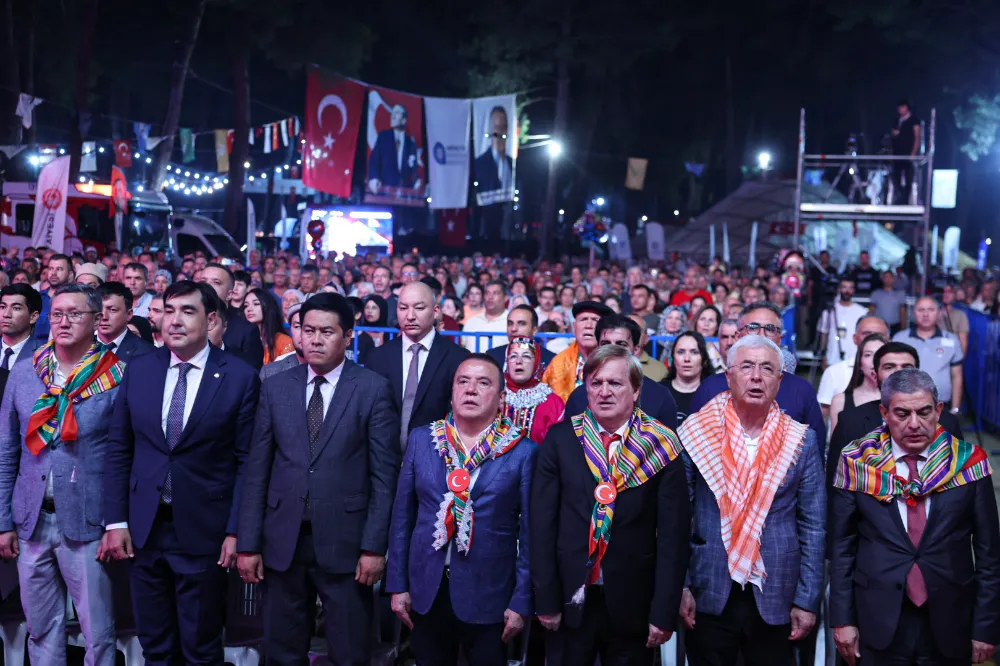 Yörük Türkmen Festivali’ne coşkulu açılış