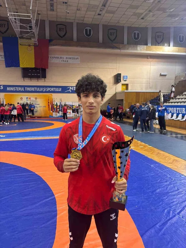 Belediyesporlu güreşçi Balkan şampiyonu oldu
