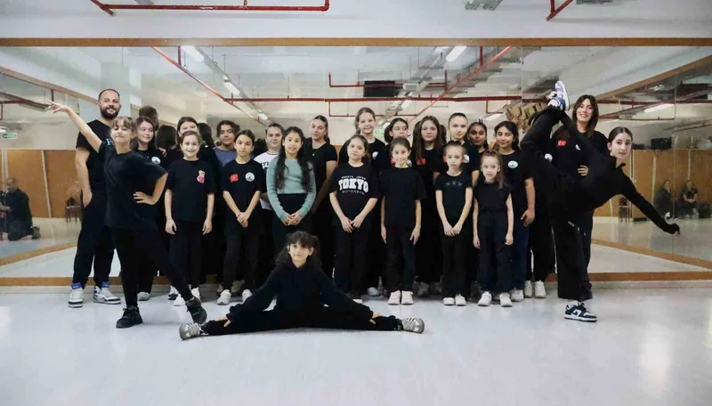 Osmangazi Belediyesi’nin dans kurslarına yoğun ilgi
