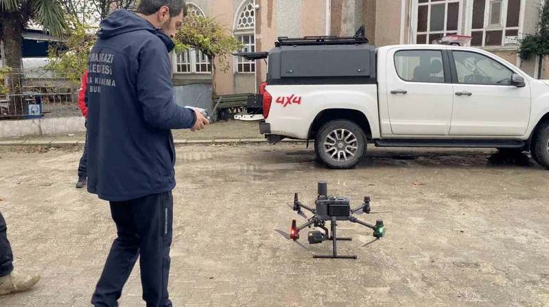 Bursa’da Alzheimer hastası yaşlı adamı arama çalışmaları sürüyor
