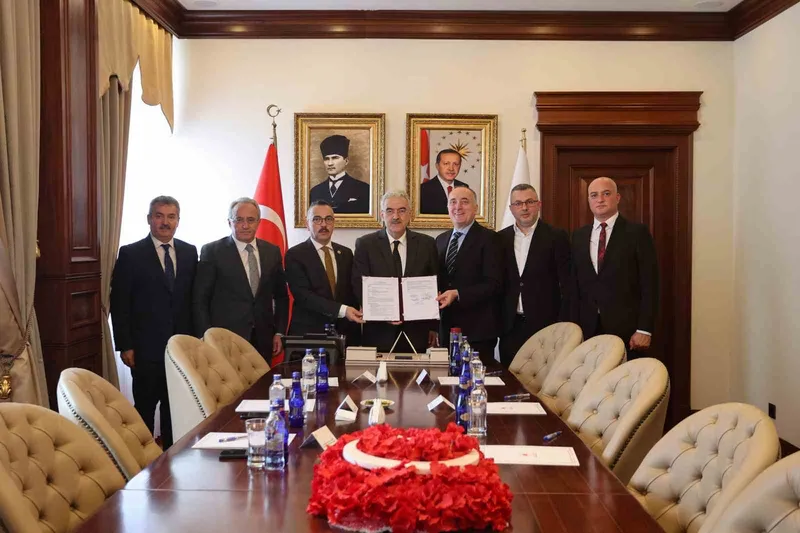 İnegöl’e anaokulu için imzalar atıldı
