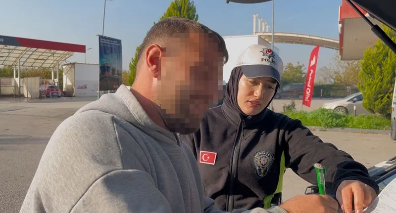 Kendi hatasının faturasını polise kesmeye çalıştı 