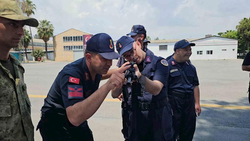 Mersin’de özel bireyler asker olma heyecanı yaşadı
