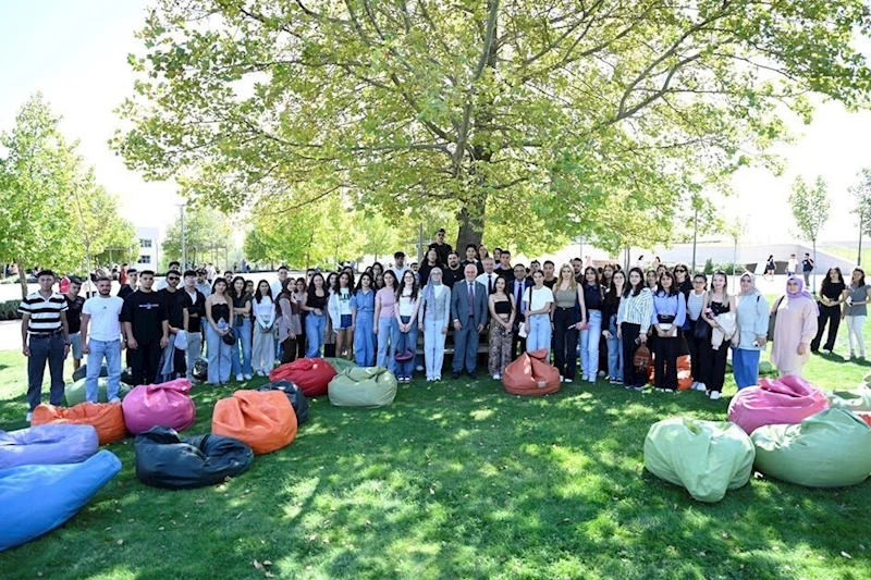 Uşak Üniversitesinden ’Türkiye Üniversite Deneyim’ araştırmasında  büyük başarı
