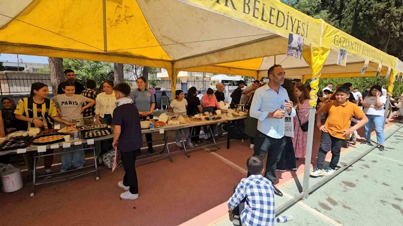 Karkamış’ta Gazze ve Doğu Türkistan yararına hayır düzenlendi
