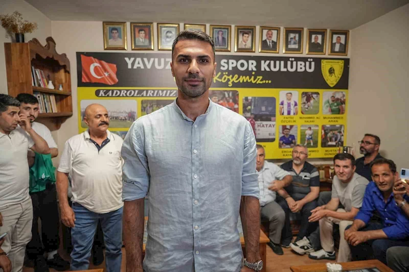 Milli futbolcu Zeki Çelik, futbola başladığı takımı unutmadı
