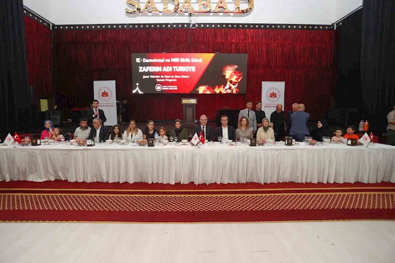 Bursa Valiliği, şehit ve gazi aileleriyle bir araya geldi

