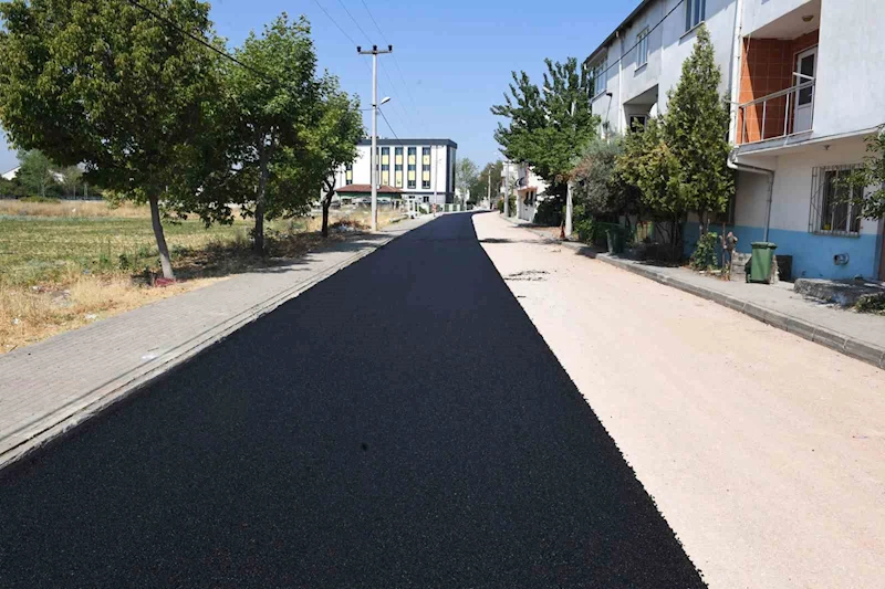 Osmangazi’de bir yol daha yenilendi

